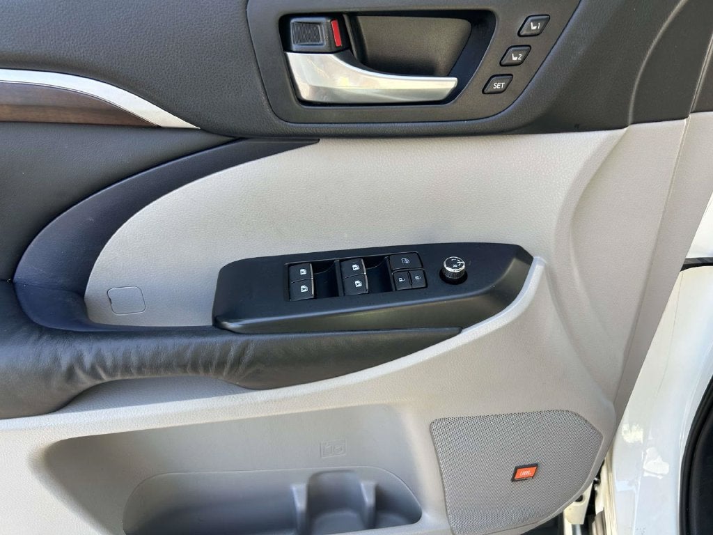 2015 Toyota Highlander Limited