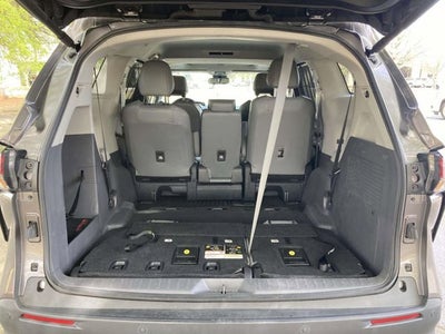 2023 Toyota Sienna XLE 8 Passenger
