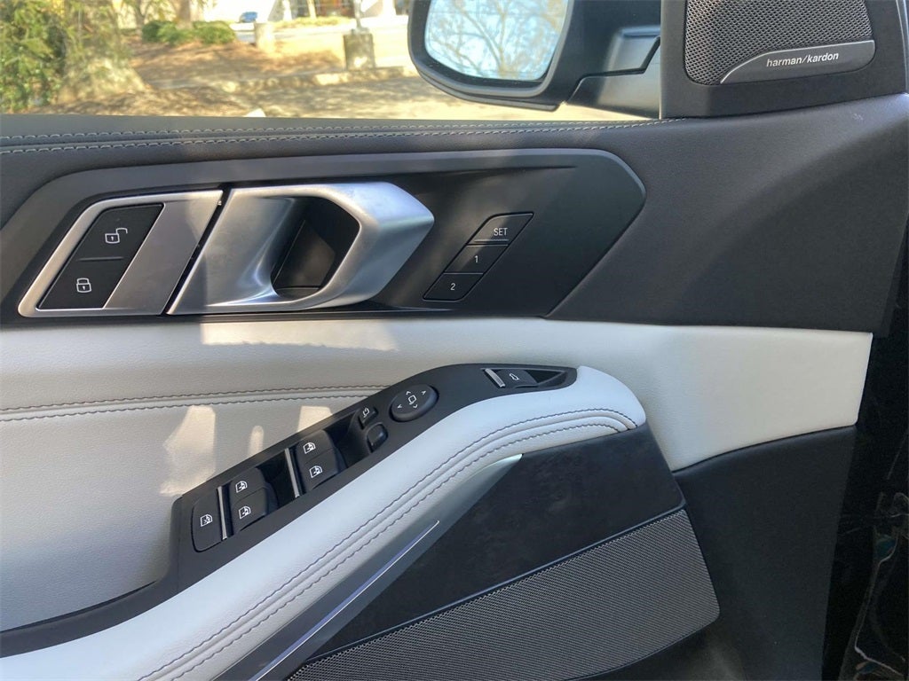 2025 BMW X5 xDrive50e