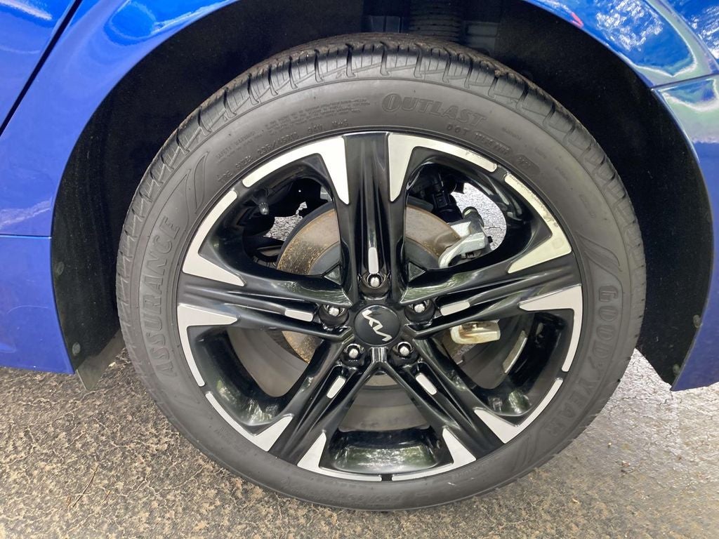 2024 Kia K5 GT-Line