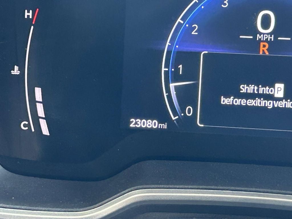 2023 Toyota Corolla Cross XLE