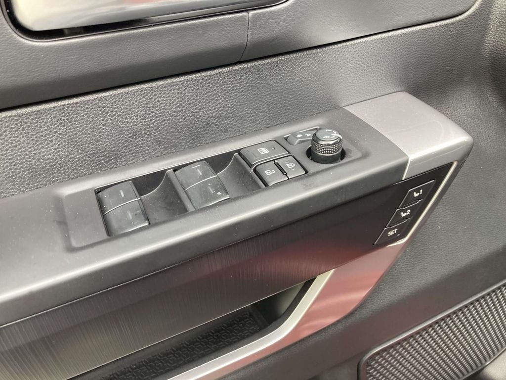 2024 Toyota Sequoia Platinum