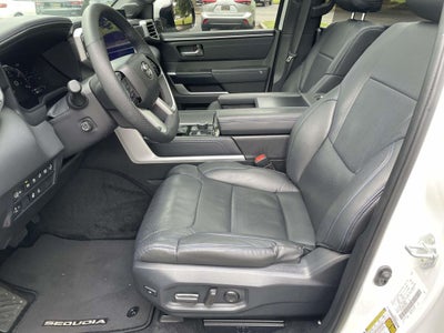 2025 Toyota Sequoia Platinum