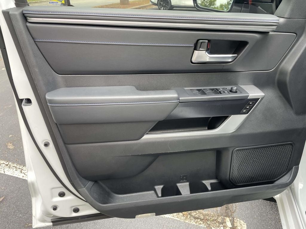 2025 Toyota Sequoia Platinum