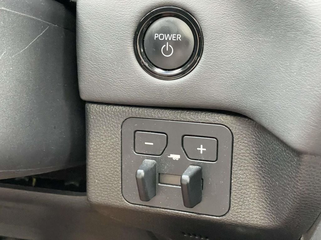 2025 Toyota Sequoia Platinum