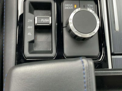 2025 Toyota Sequoia Platinum
