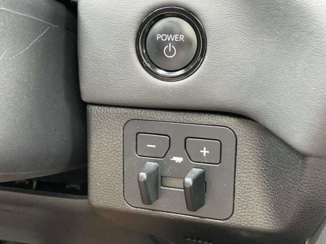 2025 Toyota Sequoia Platinum