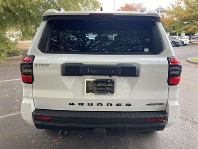 2025 Toyota 4Runner i-FORCE MAX Hybrid TRD Off Road