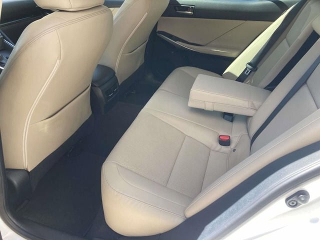 2020 Lexus IS 300 300