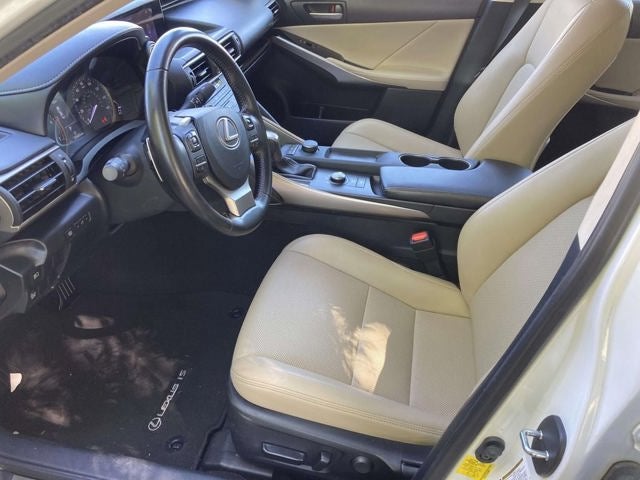 2019 Lexus IS 300