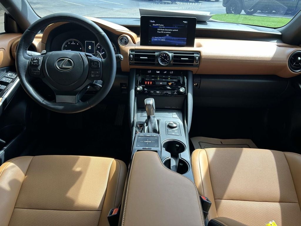 2025 Lexus IS 300 300