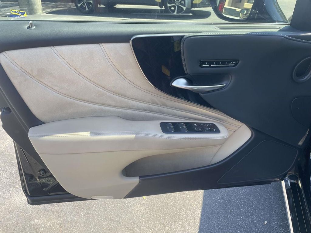 2021 Lexus LS 500 upgraded interior pkg