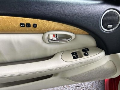 2005 Lexus SC 430