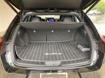 2025 Lexus UX 300h PREMIUM PREMIUM