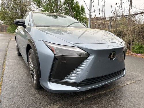 2023 Lexus RZ 450e Luxury