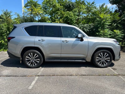 2023 Lexus LX 600 Premium