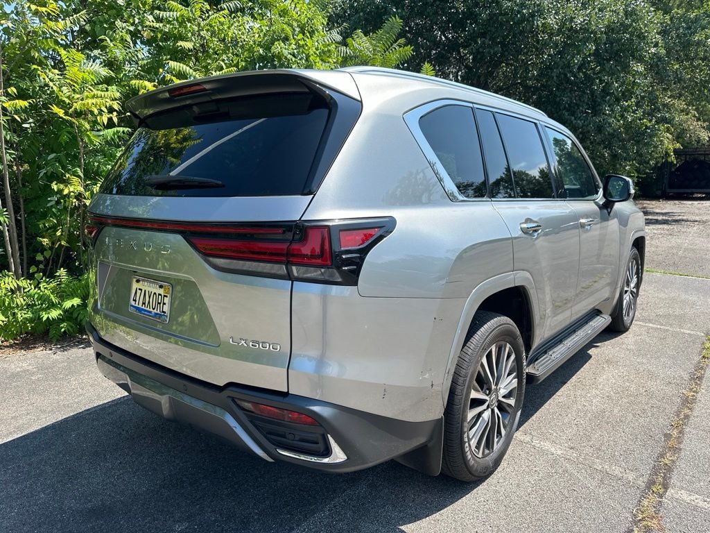 2023 Lexus LX 600 Premium