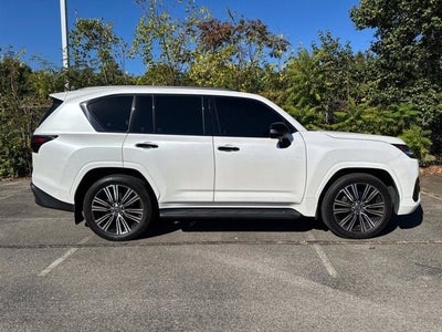 2024 Lexus LX 600 LUXURY LUXURY