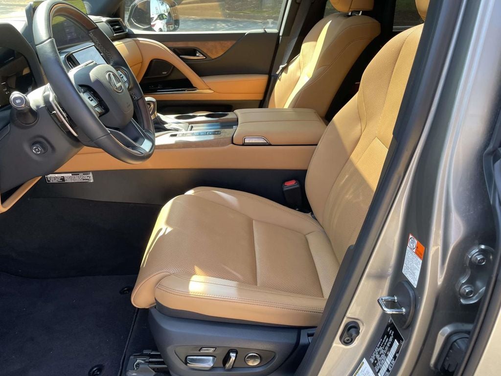 2024 Lexus LX 600 Luxury