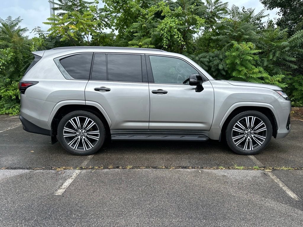 2024 Lexus LX 600 Luxury