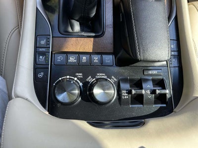 2017 Lexus LX 570