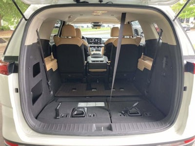 2024 Kia Carnival LX