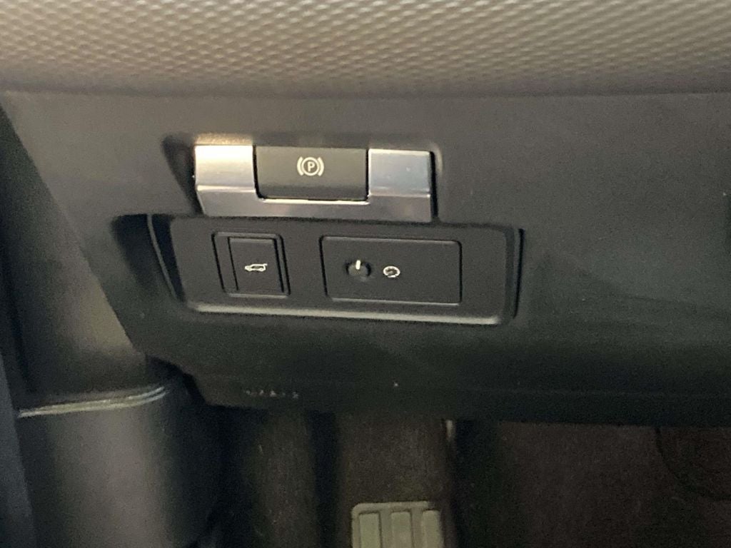 2023 Land Rover Discovery Sport S R-Dynamic