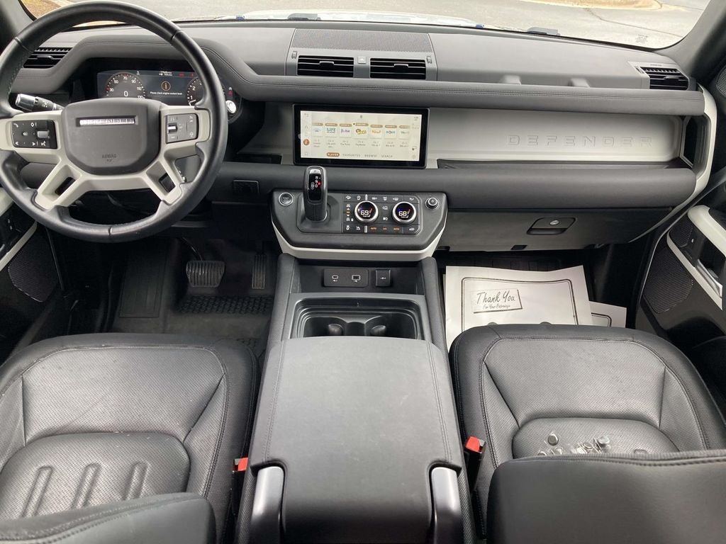 2022 Land Rover Defender 110 X-Dynamic SE