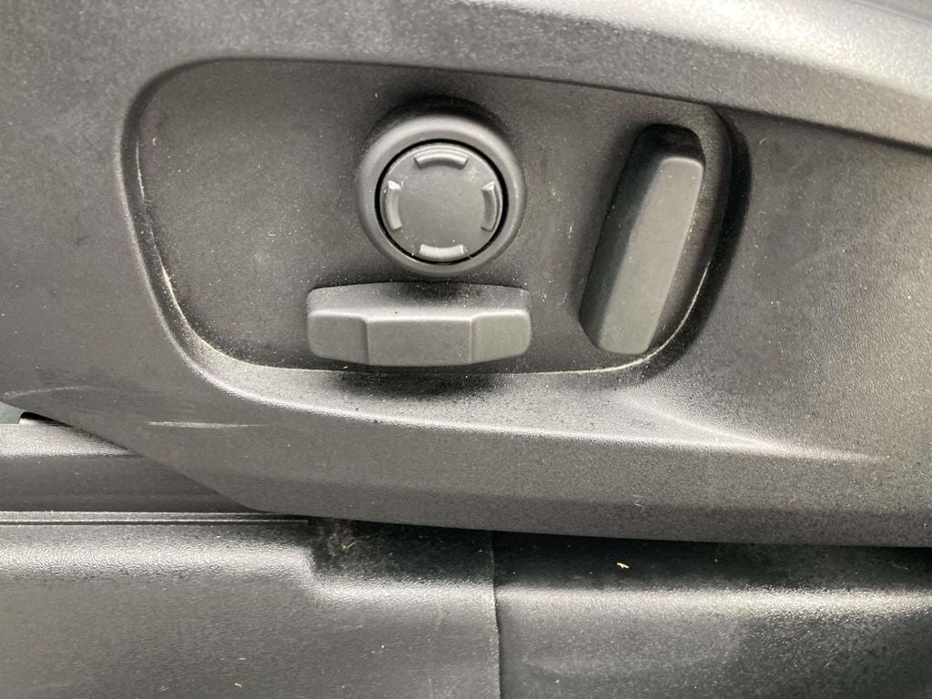 2022 Land Rover Defender 110 X-Dynamic SE