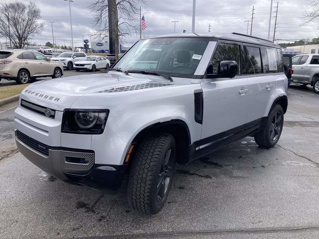 2022 Land Rover Defender 110 X-Dynamic SE
