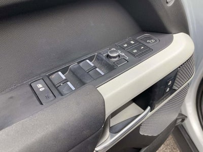 2022 Land Rover Defender 110 X-Dynamic SE
