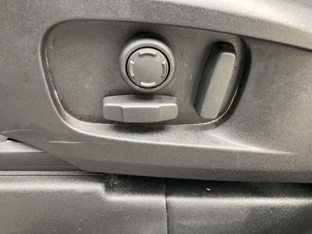 2022 Land Rover Defender 110 X-Dynamic SE