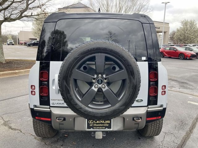 2022 Land Rover Defender 110 X-Dynamic SE