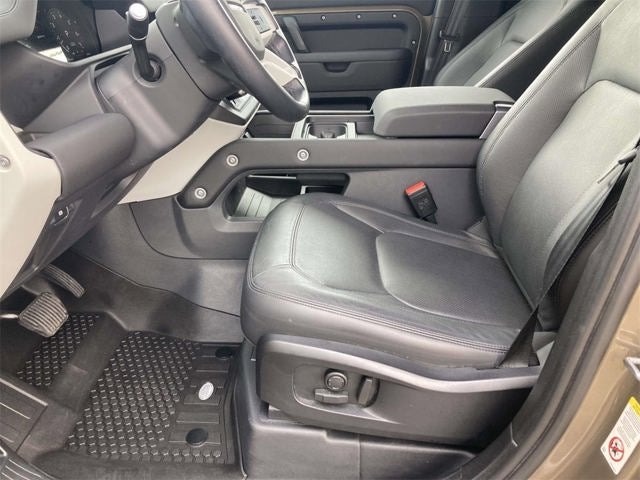 2024 Land Rover Defender 110 S