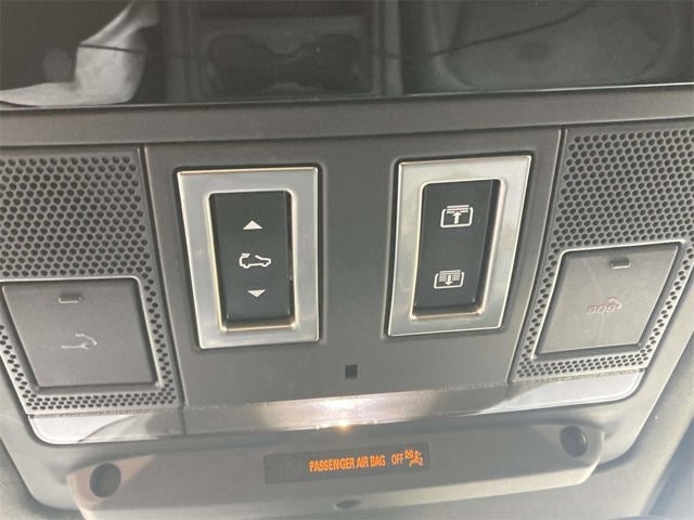 2024 Land Rover Defender 110 S