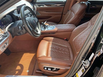2022 BMW 7 Series ALPINA B7 xDrive