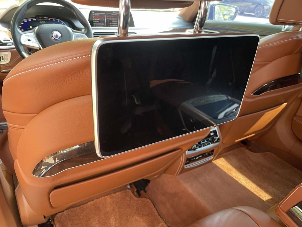 2022 BMW 7 Series ALPINA B7 xDrive