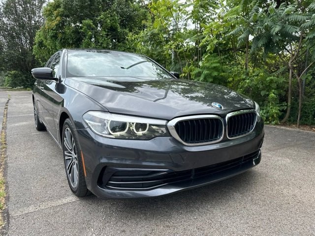 2019 BMW 5 Series 530i