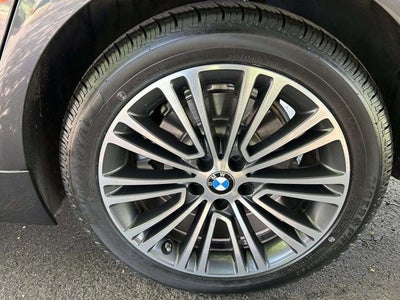 2019 BMW 5 Series 530i