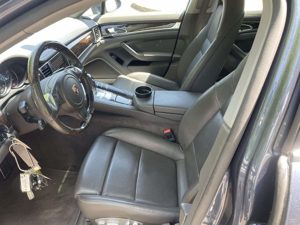 2015 Porsche Panamera 4