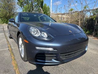 2015 Porsche Panamera Base