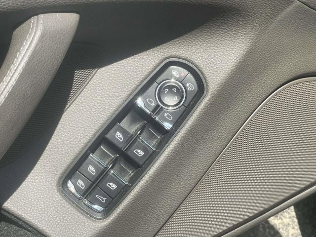 2015 Porsche Panamera Base