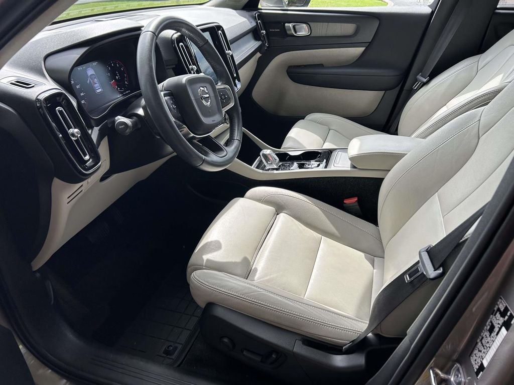 2020 Volvo XC40 T5 Inscription