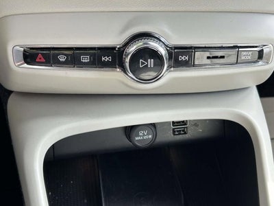 2020 Volvo XC40 T5 Inscription