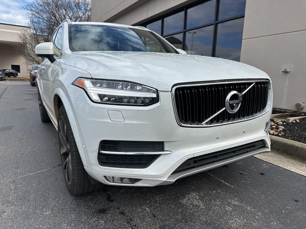 2019 Volvo XC90 T6 Momentum